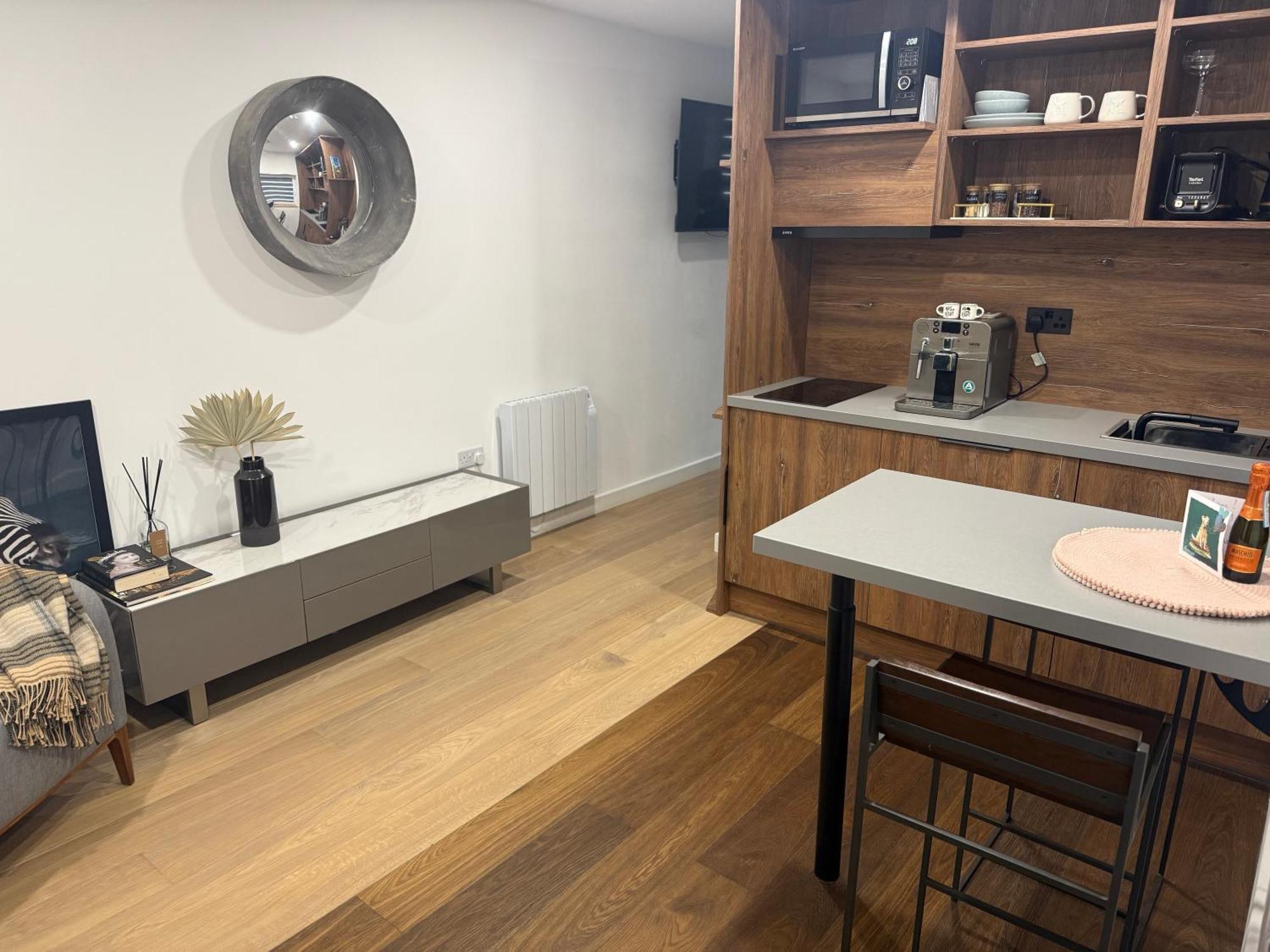New Built Cosy Apartment Within Walking Distance Of Churchill Hospital Oxford Exterior photo